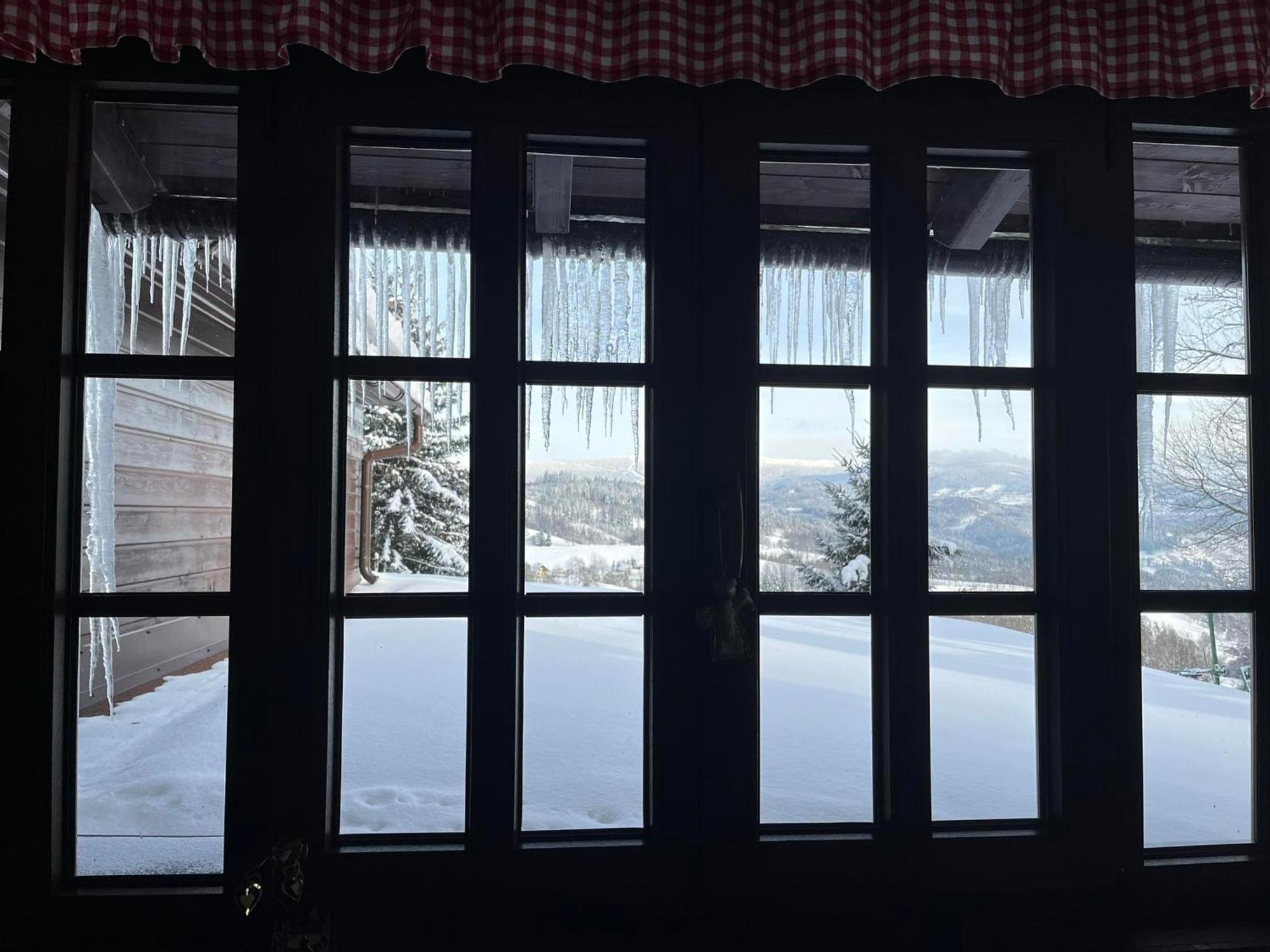 Penzion Harry Na Sjezdovce Krkonose Vysoke nad Jizerou Exterior photo